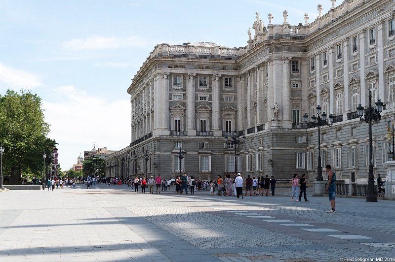 20160605_180039 D4S.jpg - Madrid, Royal Palace